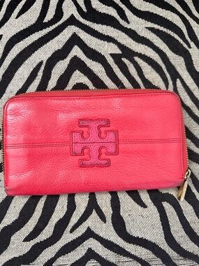 Tory Burch Coral Pink Zip-Around Leather Wallet